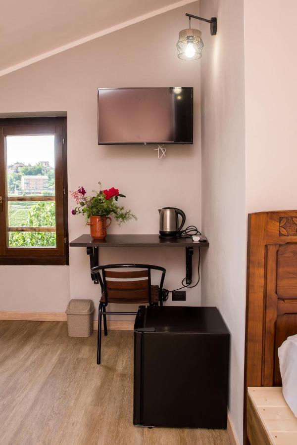 B&B Miello Nelle Langhe Mango Exterior foto